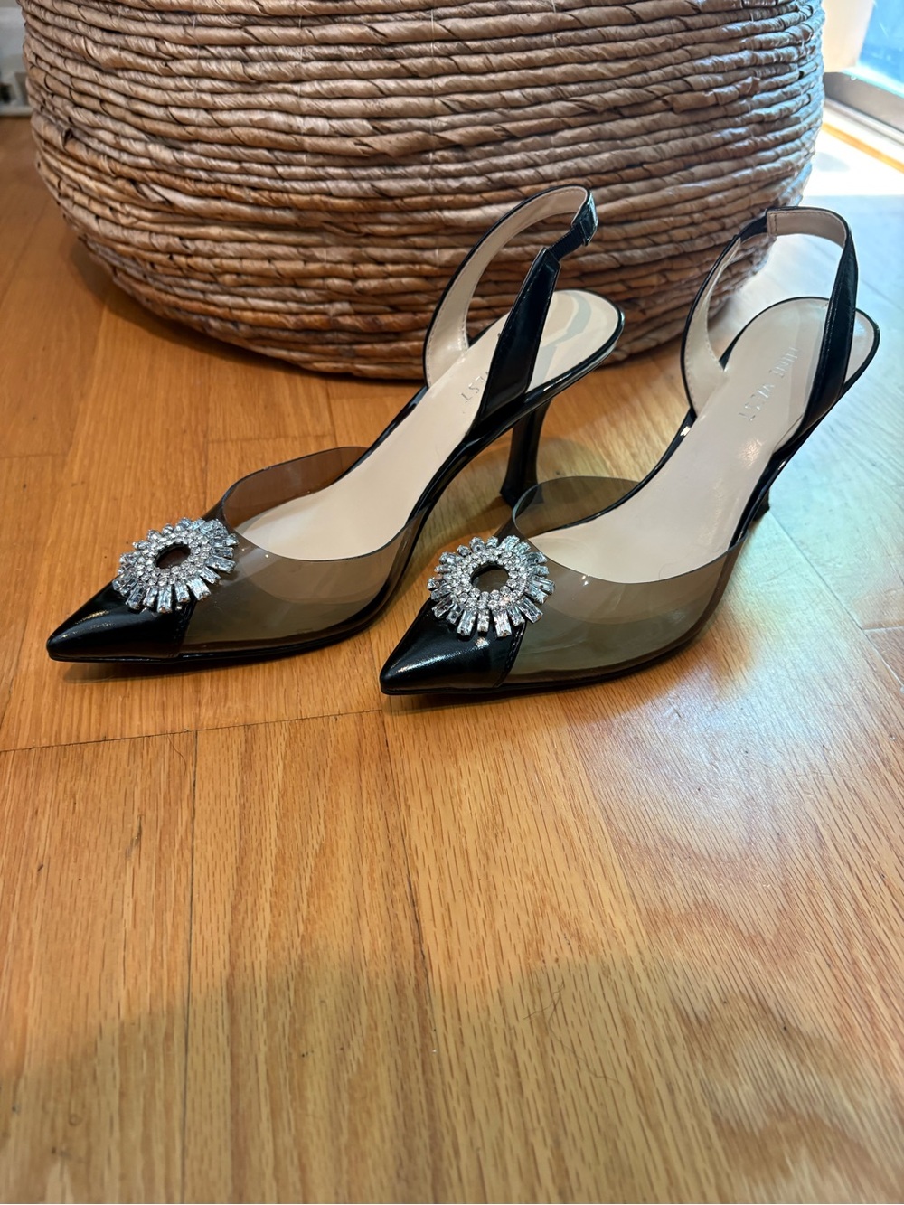 Nine West Black Pointed Toe Slingback Heels with Rhinestone Brooch - Size 9